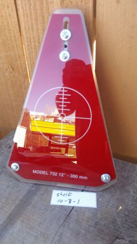 Model 732 Snap In Pipe Laser Target Red, 12&#034; 300 mm