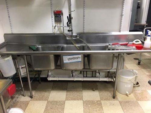 3 compartment sink with faucet and sprayer for sale