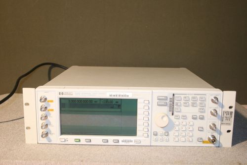 Agilent esg-d3000a (e4432a) digital signal generator 250khz- 3ghz.+opt 1e5, un3 for sale
