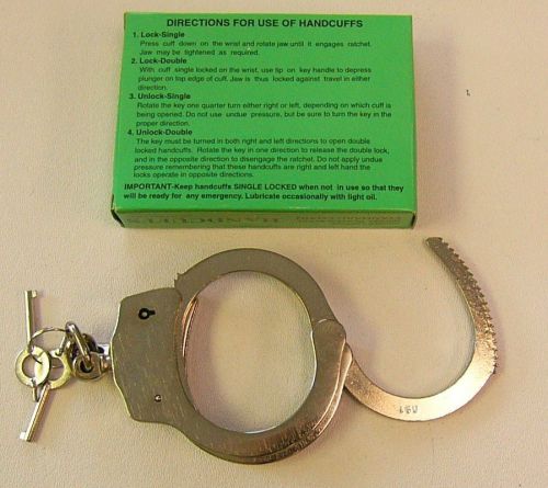 Designed for professionals nickel plated double lock handcuffs  with 2 keys for sale