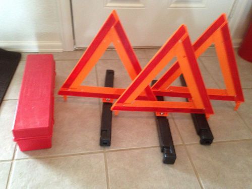 Brand New James King &amp; Co. Road Safety Kit w/ (3) Warning Triangle Model 1005