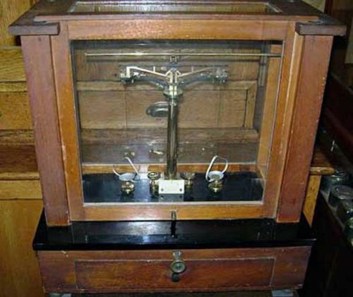Antique voland &amp; sons balance beam scale - full glass enclosure - circa 1912 for sale