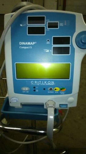 Dinamap Compact S Monitor