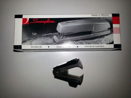 Swingline® 545™ Desk Stapler with a free Remover - New in Box