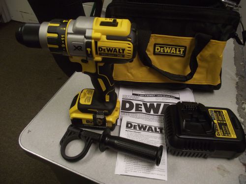 Dewalt hammer drill brushless dcd995  4.0ah 20v lithium ion  kit   --  new  -- for sale