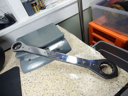 Used wright #9389 1 1/8 &amp; 1 1/4&#034; ratchet box wrench industrial heavy-duty tools for sale