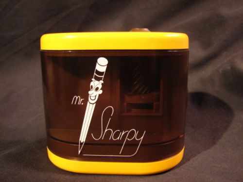NOS SUNBEAM MR. SHARPY BATTERY OPERATED PENCIL SHARPENER VERY NICE FREE SHIPPING