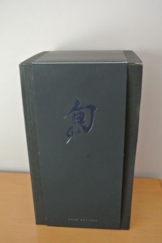 Brand New Shun Kaji 8-Piece Knife Block Set  Williams-Sonoma in MGF Box