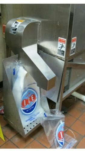 ~~~ ice by the bag ice bagger dispenser kloppenberg with manitowoc ice maker ~~~ for sale
