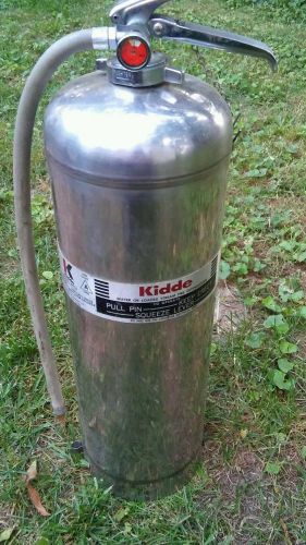 Kidde 2 1/2 gallon pressurized extinguisher