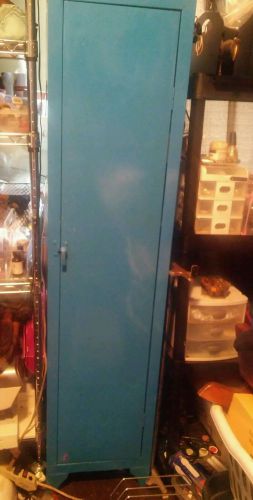 VTG Metal Locker 1 door Work Garage Storage Industrial Cabinet PICK UP