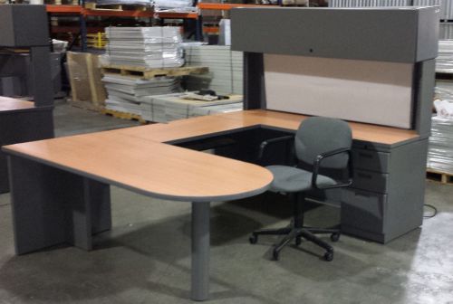 Knoll U Shaped Desk with Overhead Storage (Des003)