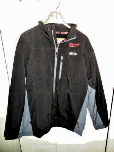 BRAND NEW MILWAUKEE M-12 BLACK AND GRAY MENS HEATED JACKET SIZE LARGE (L) NEW