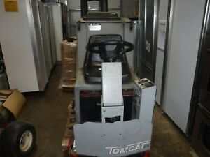 tomcat gtx 30 d floor machine