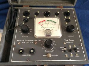 Accurate Instrument Co Tube Tester Model 151 with Instruction Manual