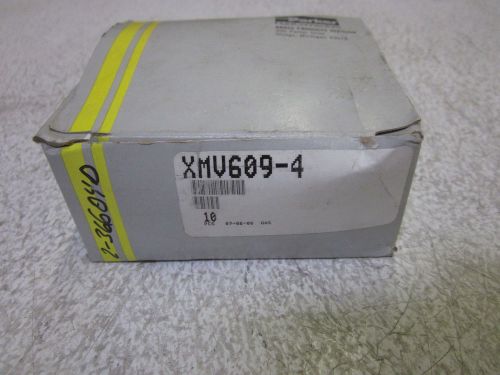 LOT OF 12 PARKER XMV609-4 CONNECTORS *NEW IN A BOX*