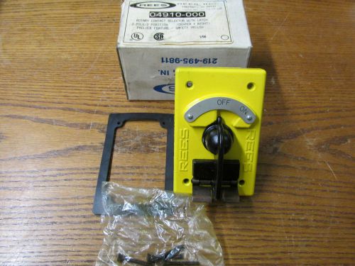 NEW NOS Rees 04910-000 Rotary Contact Selector With Latch 2 Poles 2 Position