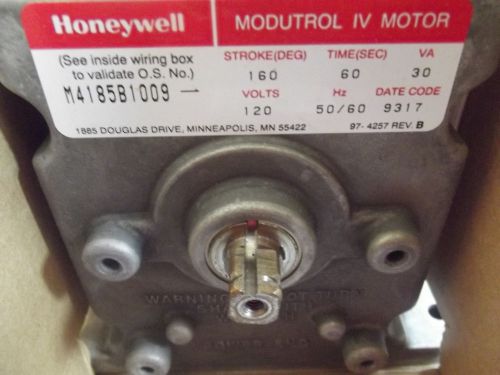 NEW HONEYWELL Control Actuator MODUTROL IV M4185B1009 AUX SW, ADAPTER BRACKET