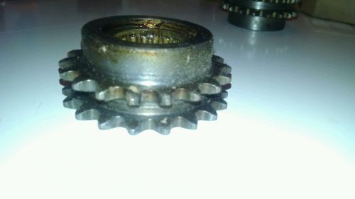 (2) browning 2 1/2&#034; nd35b19 idler sprocket with needle bearing 1&#034; bore 19 teeth for sale