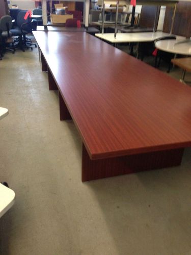 ***CONFERENCE TABLE in MAHOGANY COLOR LAMINATE 16ft LONG***