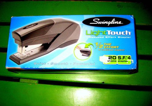 Swingline LightTouch Reduced Effort Stapler, 50% Easier, 20 Sheets, S7066402-bla