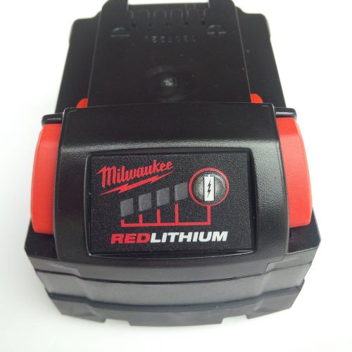 1 New GENUINE 4.0 AH 18V Milwaukee M18 48-11-1840 Red Lithium Battery 18 Volt