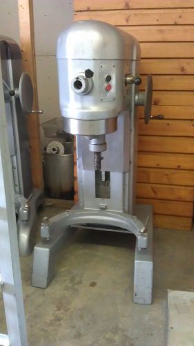 Hobart 60 qt. mixer with bowl and attachments h 600 mixer for sale