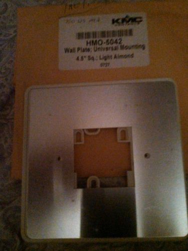 kmc HMO-5036 wall plate- vertical  4.5 inch square light almond color