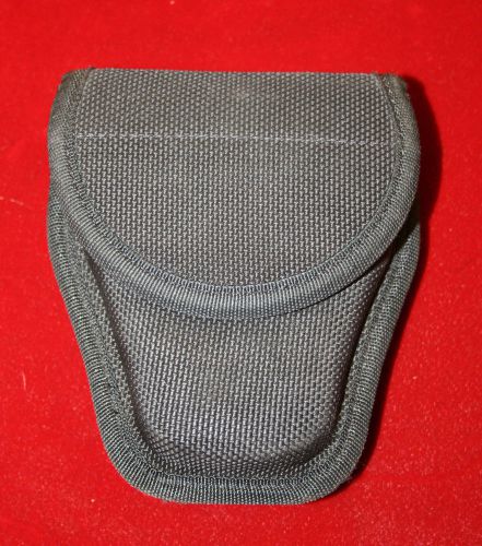 Generic Nylon w/ Velcro Attach Single Handcuff Pouch