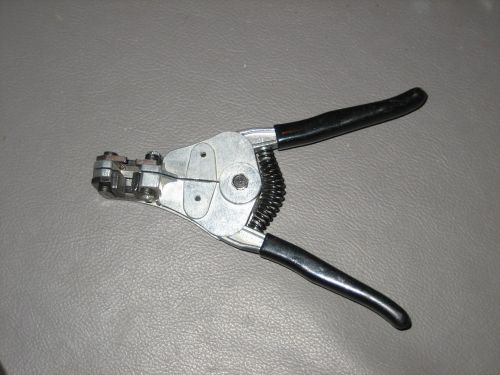 Ideal stripmaster wire stripper 16 to 26 awg l-5560 e blade 5217 pad usa made for sale