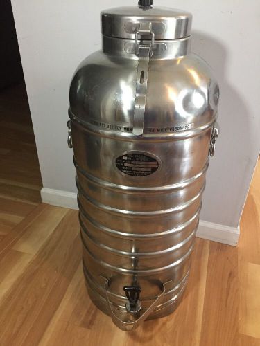Vacuum Can Co. 10 Gal. Thermal Container Hot/Cold  All Stainless Steel