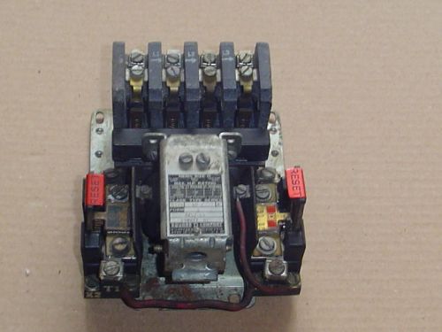 Square d motor starter electric size 0 nema bo-2 form s 600v max. 15a untested for sale