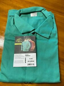 NEW NIP Revco Black Stallion F9-30C 9oz. 30&#034; Cotton FR Green Welding Jacket 2XL