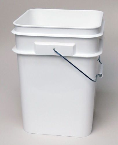 4 Gallon Square Plastic Pail with Handle    Qty 4    SQ2140W