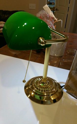 Brass finish green glass shade 14&#034; tall 7.5&#034; diameter 40 watts pull chain switch