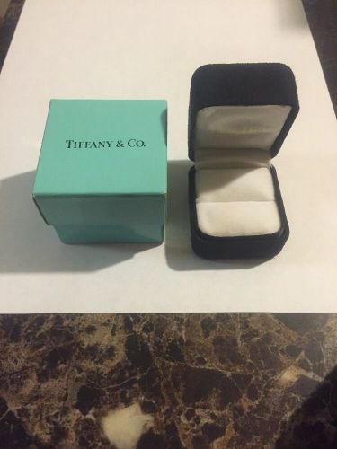 Tiffany &amp; Co. Black White Ring Velvet SUEDE Presentation Box Brand New Old Stock