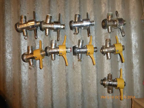 Beer equipment, d-system draft beer &#034;wing handle&#034; or &#034;twist lever&#034; coupler, used for sale