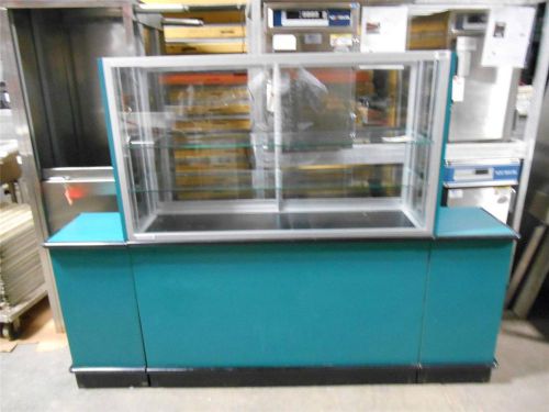 #5950  green retail display case w/ sliding glass doors &amp; detachable pedastals for sale