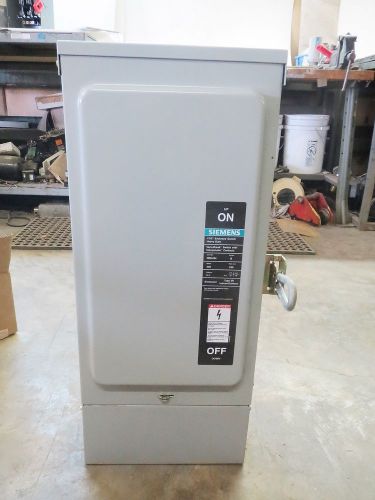 Siemens i-t-e 200 amp enclosed switch nrh424, 240 vac, 3 phase (new) for sale
