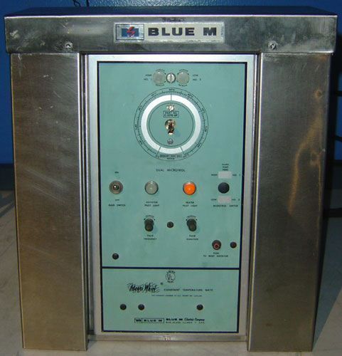 Blue-M/Lindberg MW-1120A-1 18&#034;L x 12&#034;W x 7.5&#034;H Constant Temperature Bath 100°C