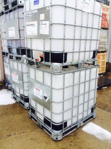 275 gallon IBC tote water storage container tank