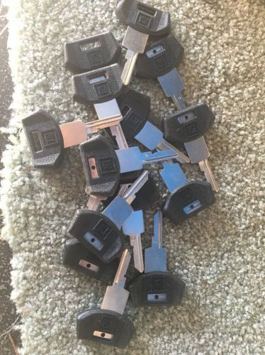 Key Blanks 593746 Original Briggs And Stratton Blanks Lot Of 15