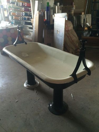 Beautiful antique factory sink/ basin sink for bar/restaurant office or home