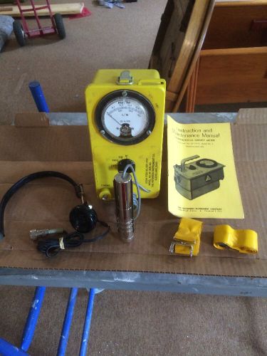 Victoreen CDV-700 Geiger Counter Model 6A Radiation Detector Speaker Instruc