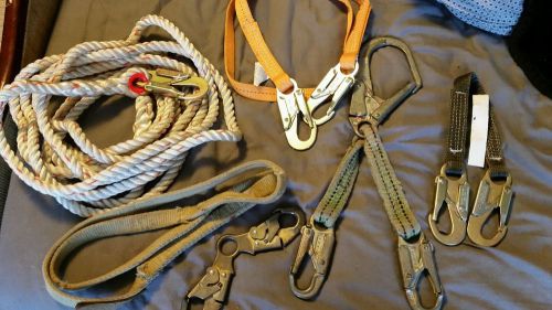 LOT OSHA certified safety gear. 25&#039; rope, Caribiners 2, 3 point, roped caribiner