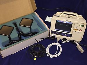 Lifepak 20 with spo2 pacing aed &amp; languages zoll r for sale