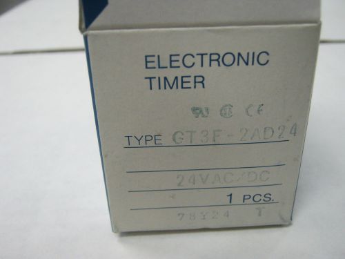 IDEC TIMER P/N GT3F-3AD24, 24VAC/DC,  DELAYED DPDT, 5 AMP