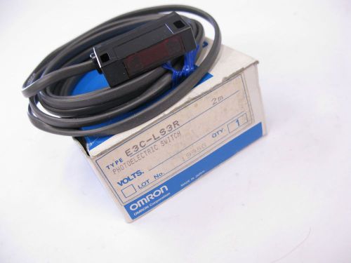 Omron E3C-LS3R Photoelectric Switch, 2m Cable