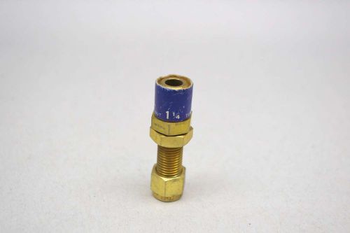 New swagelok 1/4 in tube union brass fitting d430560 for sale