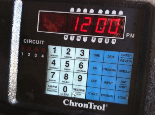 chrontrol xt table top timer w/ ac outlets USED IN GOOD CONDITION
